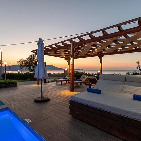 Niovi Seaside Suites Kíssamos Exterior foto
