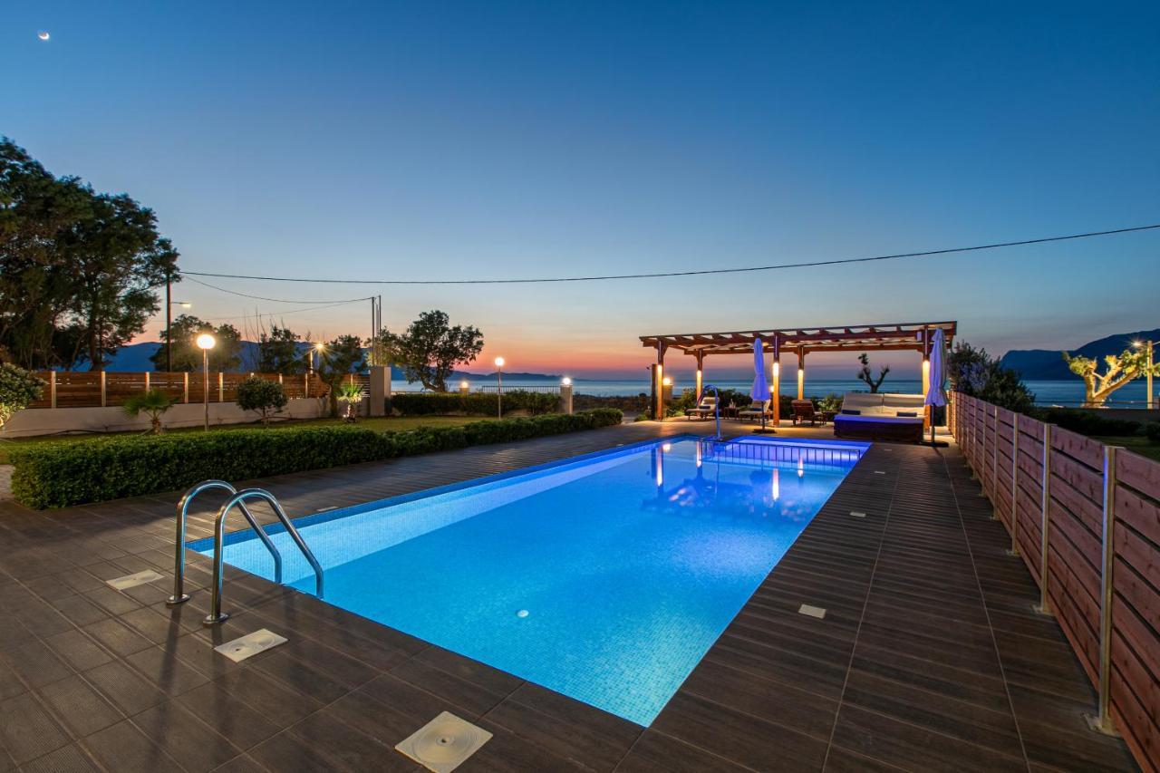 Niovi Seaside Suites Kíssamos Exterior foto