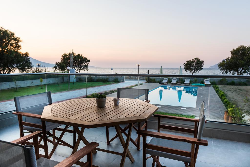 Niovi Seaside Suites Kíssamos Exterior foto