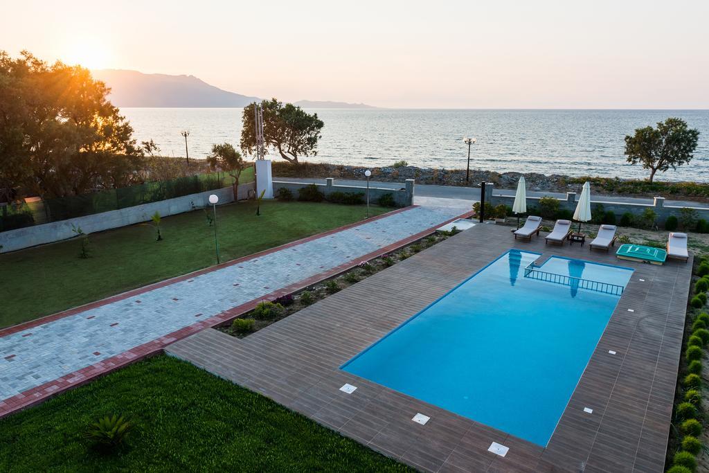 Niovi Seaside Suites Kíssamos Exterior foto
