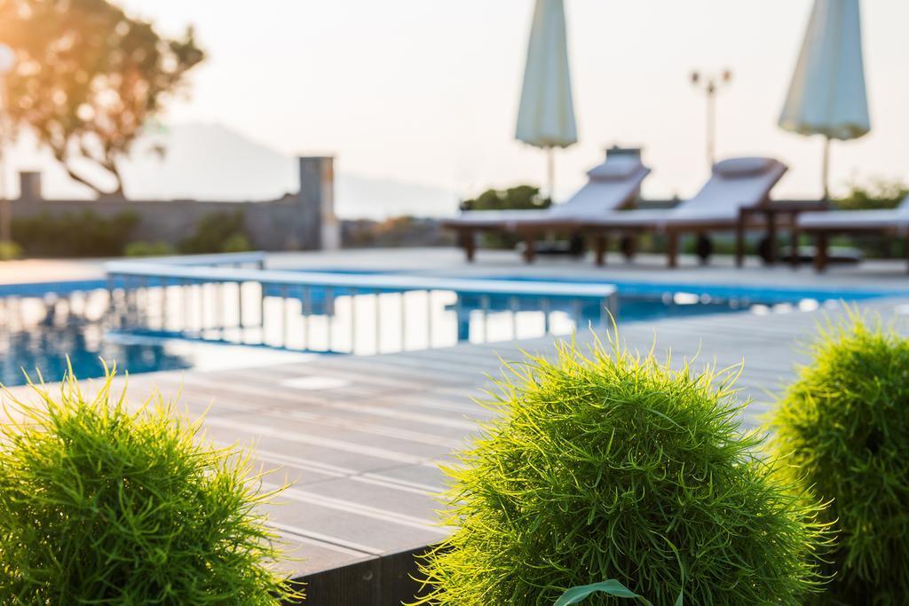 Niovi Seaside Suites Kíssamos Exterior foto